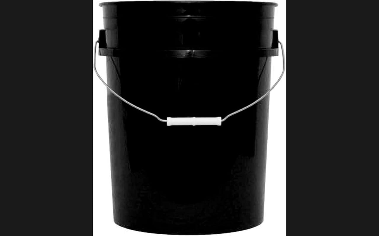 5 Gallon Black Bucket